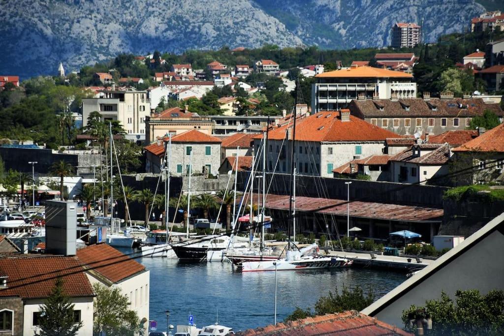 Nature Bay Apartment Kotor Exteriör bild