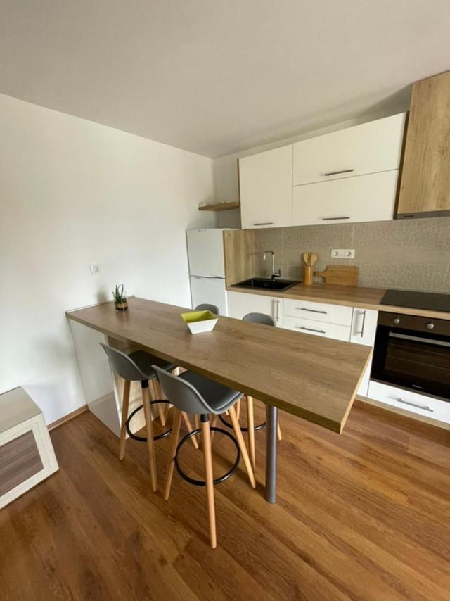 Nature Bay Apartment Kotor Exteriör bild